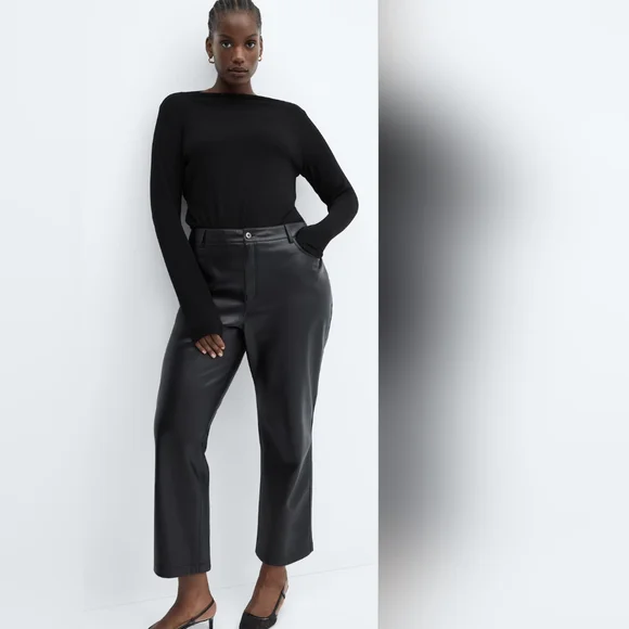 🔥Last 2🔥MANGO Faux leather pants - Picture 6 of 13